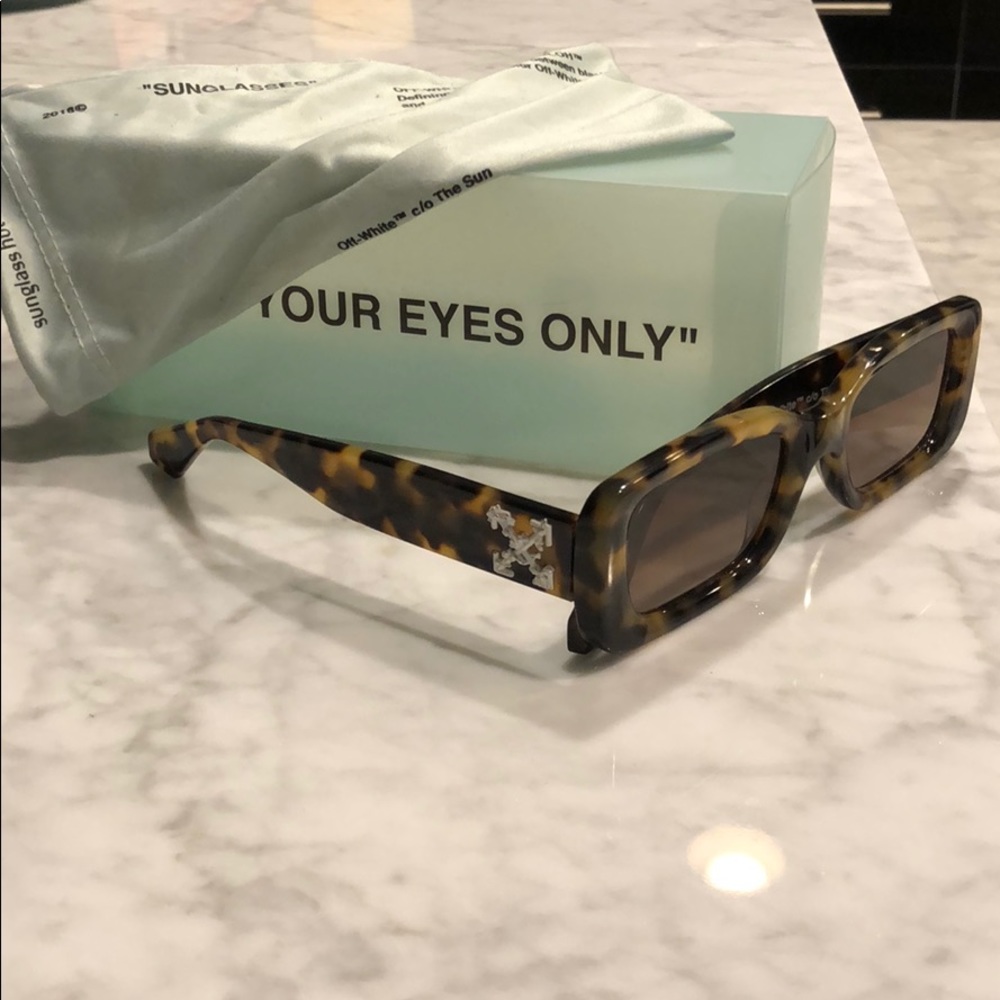 Off-white sunglasses